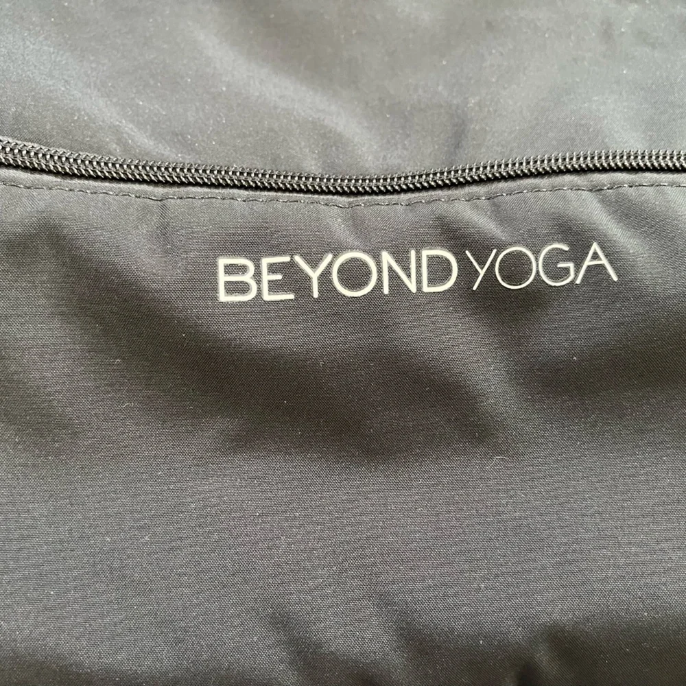 Beyond Yoga Black Drawstring Backpack gym bag yoga bag workout bag
